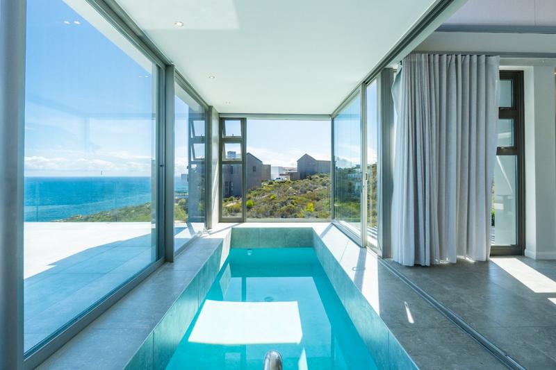 5 Bedroom Property for Sale in Pinnacle Point Golf Estate Western Cape